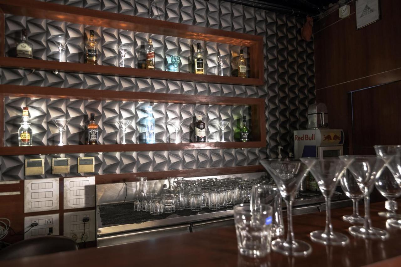 Hotel Monarch Guestline In Midc Rabale, نافي مومباي المظهر الخارجي الصورة