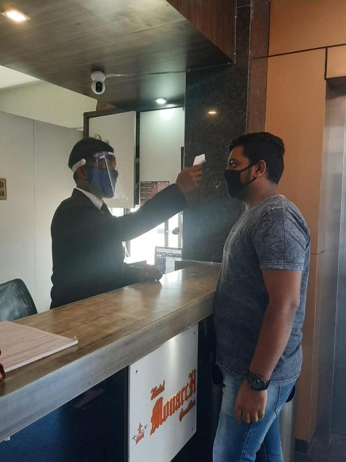 Hotel Monarch Guestline In Midc Rabale, نافي مومباي المظهر الخارجي الصورة