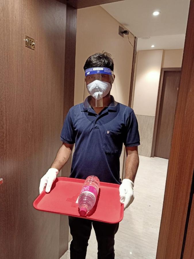 Hotel Monarch Guestline In Midc Rabale, نافي مومباي المظهر الخارجي الصورة
