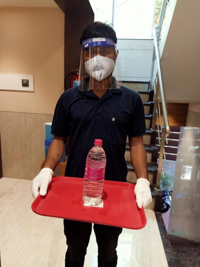 Hotel Monarch Guestline In Midc Rabale, نافي مومباي المظهر الخارجي الصورة